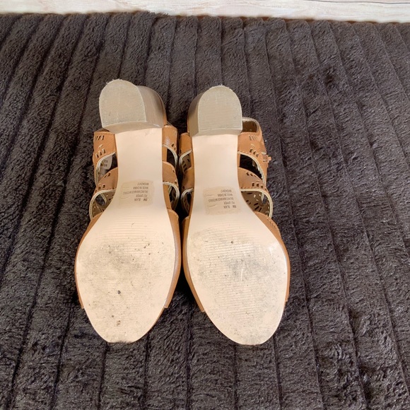 Blain Laser Cut Shootie Heel brown 3 1/4 heel 8 M - Picture 3 of 8